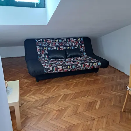 Apartament Djukanovic